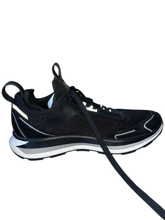 EA7 Emporio Armani Visibility Runner Trainers – Black/White (Size 9)
