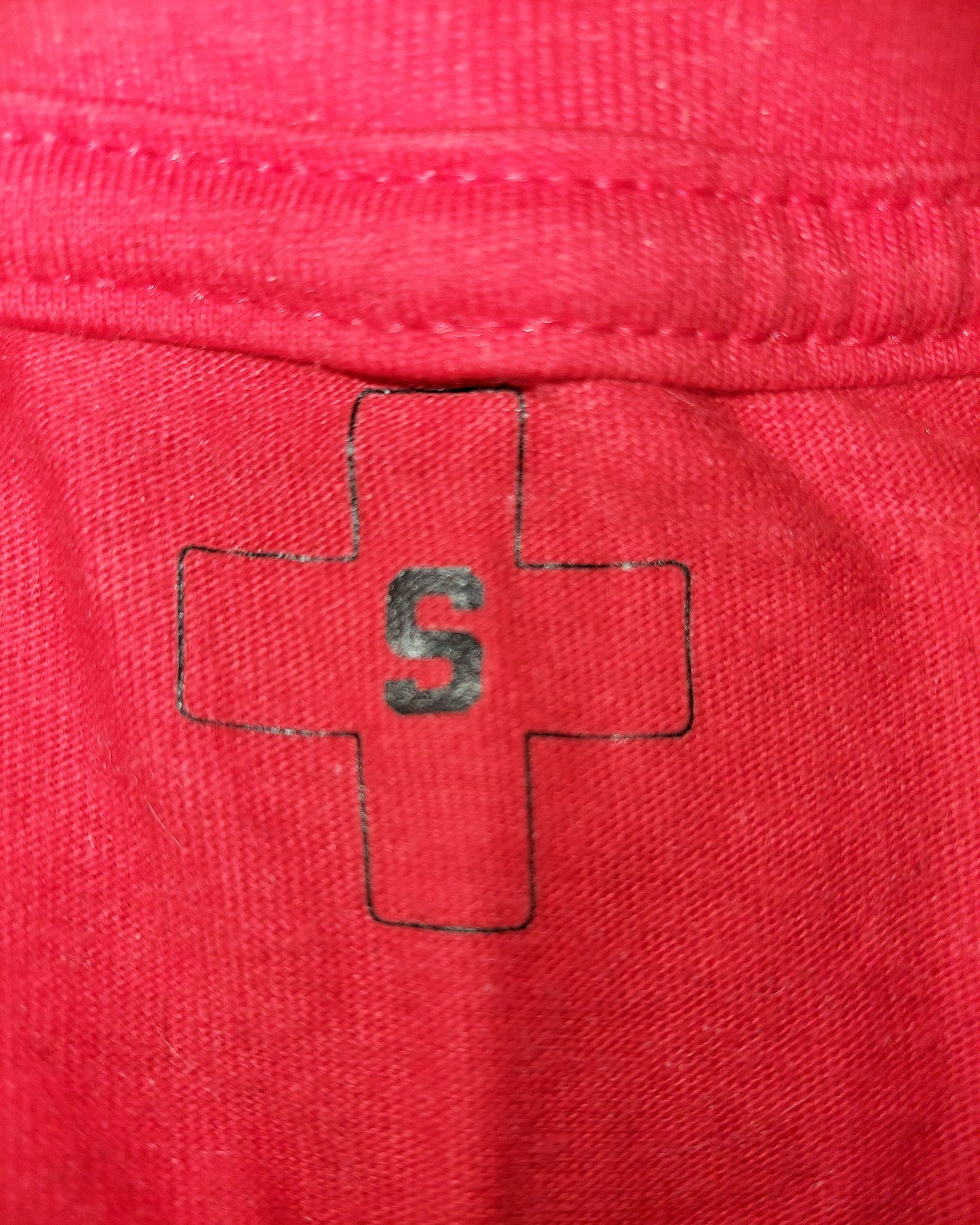 Places + Faces Reflective Logo T-Shirt Red Size M