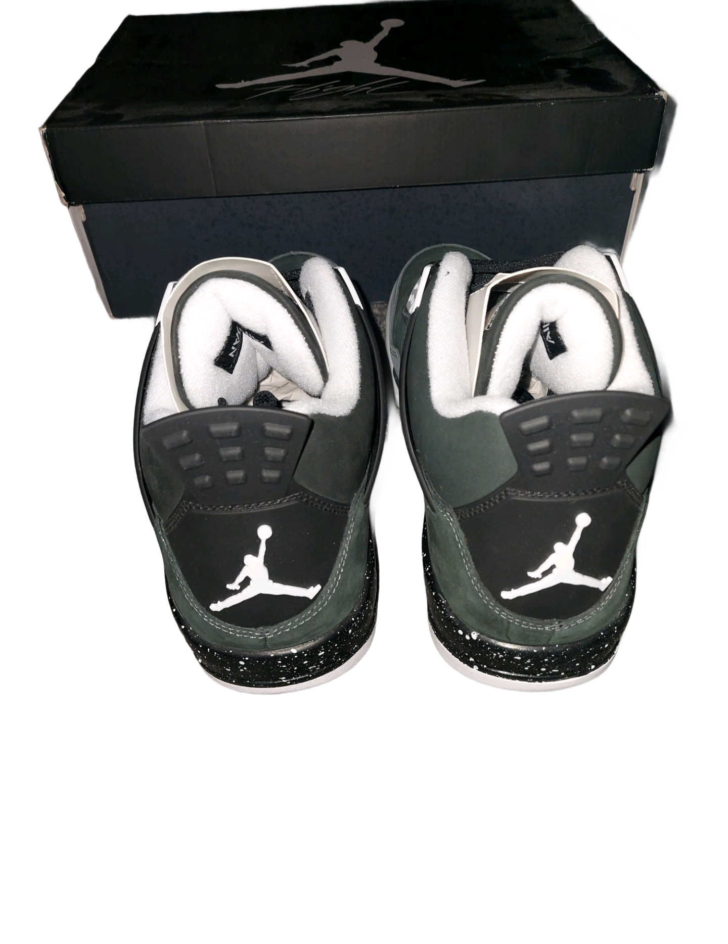 Air Jordan 4 Retro “Fear” Black/Grey (Size 8.5)
