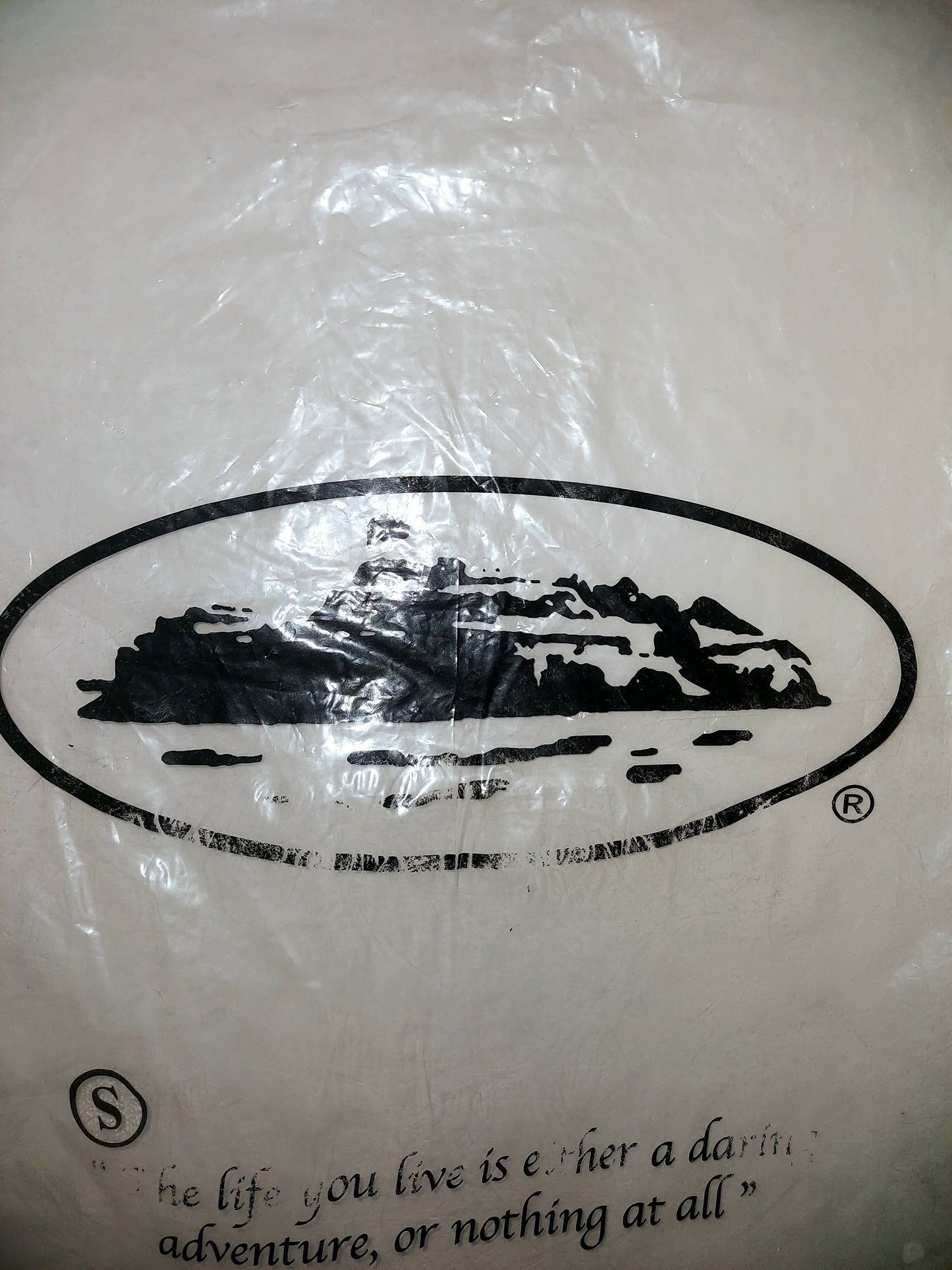 Black Corteiz “Vacuum Sealed” T-Shirt Size S